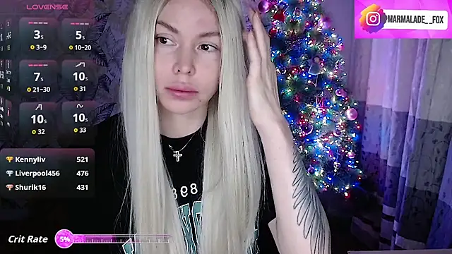 Snapshot of Marmalade_Fox chatting on December 17, 2025, 4:56 pm Marmalade Fox online show from December 17, 2025, 4:56 pm