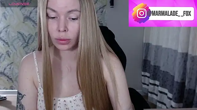 Snapshot of Marmalade_Fox chatting on May 19, 2026, 4:03 pm Marmalade Fox online show from May 19, 2026, 4:03 pm