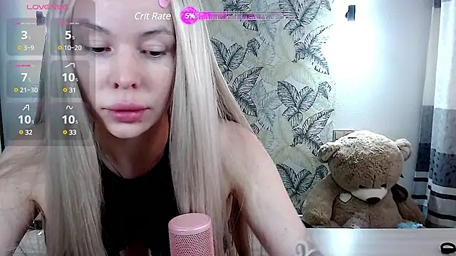 Snapshot of Marmalade_Fox chatting on February 11, 2025, 5:47 am Marmalade Fox online show from February 11, 2025, 5:47 am