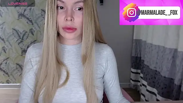 Snapshot of Marmalade_Fox chatting on May 1, 2026, 4:45 pm Marmalade Fox online show from May 1, 2026, 4:45 pm
