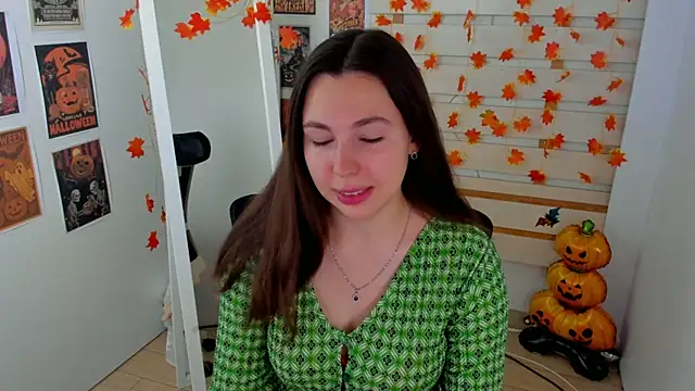 Lexy flower online show from November 27, 2025, 1:44 pm