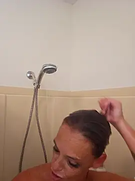 Snapshot of Dixiefaye_Pika chatting on November 30, 2025, 11:11 am Dixiefaye Pika online show from November 30, 2025, 11:11 am