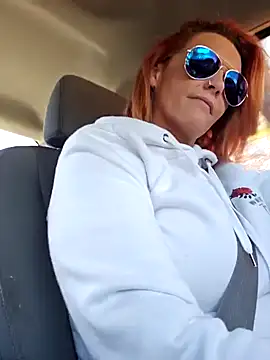 Snapshot of Dixiefaye_Pika chatting on February 20, 2025, 7:08 pm Dixiefaye Pika online show from February 20, 2025, 7:08 pm