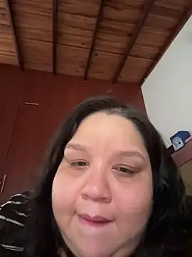 Snapshot of Venus_queenn chatting on February 23, 2026, 5:24 pm Venus queenn online show from February 23, 2026, 5:24 pm