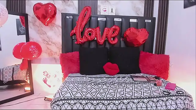 katherina diaz online show from February 15, 2026, 3:44 pm