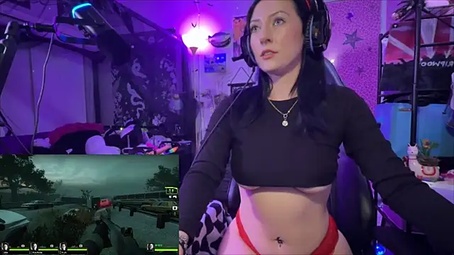 Snapshot of marleymaxwell chatting on April 26, 2026, 9:45 pm marleymaxwell online show from April 26, 2026, 9:45 pm