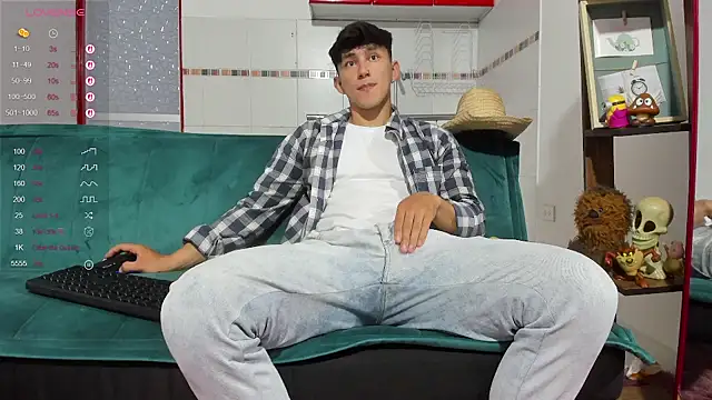 jacques cardiet online show from March 22, 2025, 6:03 pm