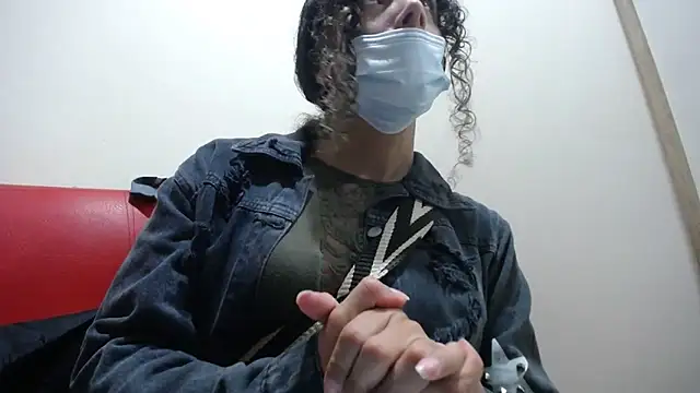 Snapshot of Nadia_Monroe chatting on March 20, 2025, 12:51 am Nadia Monroe online show from March 20, 2025, 12:51 am