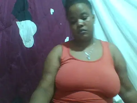 Snapshot of big-clts chatting on December 1, 2025, 1:56 pm big-clts online show from December 1, 2025, 1:56 pm