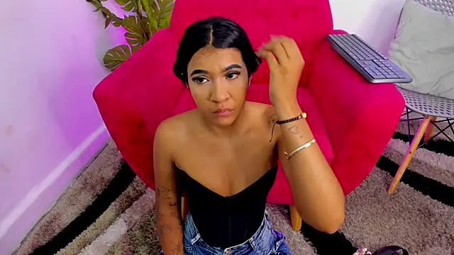 Snapshot of Miakhalifa_7 chatting on November 11, 2025, 3:34 am Miakhalifa 7 online show from November 11, 2025, 3:34 am