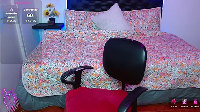 Snapshot of Dominik_girl chatting on February 8, 2026, 10:02 am Dominik girl online show from February 8, 2026, 10:02 am