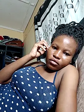 petite babe online show from March 31, 2026, 3:52 am