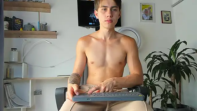 Snapshot of manucute_23_ chatting on October 25, 2025, 4:51 pm manucute 23 online show from October 25, 2025, 4:51 pm