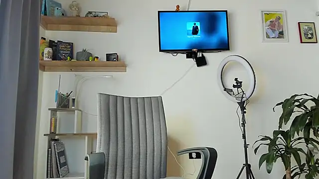 Snapshot of manucute_23_ chatting on November 27, 2025, 3:23 pm manucute 23 online show from November 27, 2025, 3:23 pm