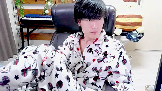 IroManager online show from April 5, 2026, 8:04 pm