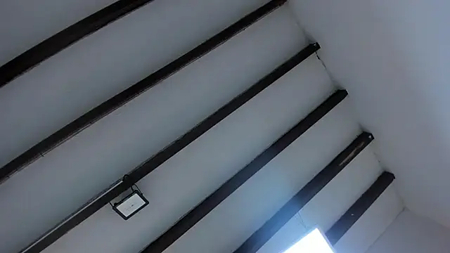 Snapshot of Oriana_Guzman chatting on February 23, 2025, 11:55 am Oriana Guzman online show from February 23, 2025, 11:55 am