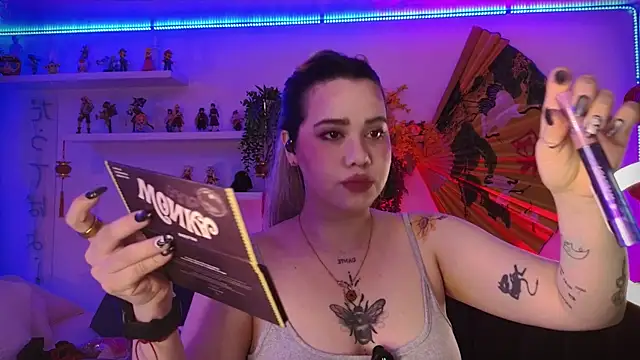 Snapshot of albaismynameX chatting on July 6, 2026, 12:12 pm albaismynameX online show from July 6, 2026, 12:12 pm