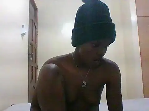 Snapshot of hotgal1112 chatting on October 30, 2025, 7:22 pm hotgal1112 online show from October 30, 2025, 7:22 pm