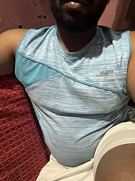 Handsomehunk 4U online show from February 2, 2025, 6:20 pm