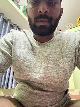 Handsomehunk 4U online show from February 3, 2025, 12:25 pm