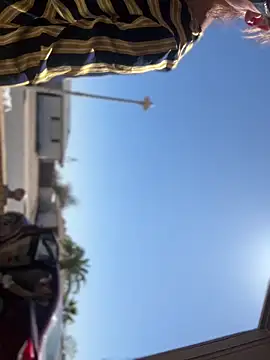 Snapshot of SexyB214 chatting on March 20, 2025, 9:13 pm SexyB214 online show from March 20, 2025, 9:13 pm