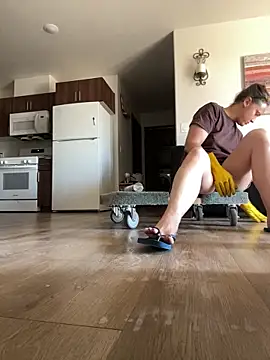 Snapshot of SexyB214 chatting on October 3, 2025, 10:00 pm SexyB214 online show from October 3, 2025, 10:00 pm