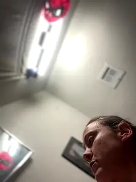 Snapshot of SexyB214 chatting on October 26, 2025, 7:47 pm SexyB214 online show from October 26, 2025, 7:47 pm