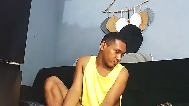 Snapshot of Grandeygruesa1 chatting on January 14, 2026, 8:40 am Grandeygruesa1 online show from January 14, 2026, 8:40 am