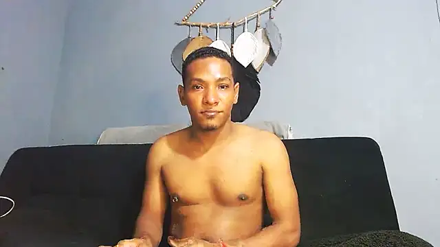 Snapshot of Grandeygruesa1 chatting on December 22, 2025, 2:01 am Grandeygruesa1 online show from December 22, 2025, 2:01 am