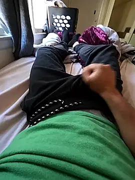 Snapshot of naper12 chatting on October 10, 2025, 4:41 pm naper12 online show from October 10, 2025, 4:41 pm