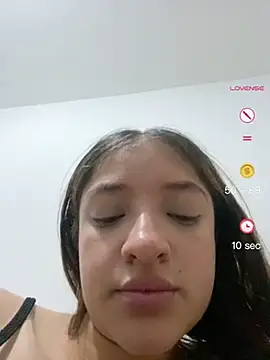 Snapshot of Alicia_ALICIA chatting on May 18, 2026, 4:07 am Alicia ALICIA online show from May 18, 2026, 4:07 am