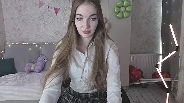 LissaCain online show from April 3, 2026, 3:46 am