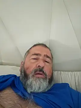 polla calientes47 online show from January 16, 2025, 3:45 pm