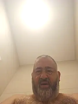 polla calientes47 online show from September 18, 2025, 3:37 pm