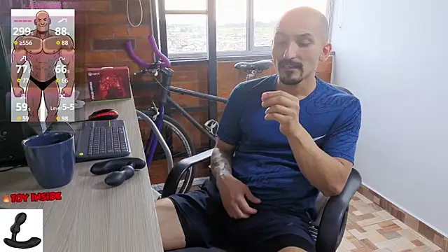 Snapshot of Marck_Muscle chatting on June 1, 2026, 10:20 pm Marck Muscle online show from June 1, 2026, 10:20 pm