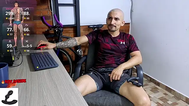 Snapshot of Marck_Muscle chatting on November 28, 2025, 12:11 am Marck Muscle online show from November 28, 2025, 12:11 am