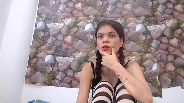 Snapshot of Karla_sweed chatting on April 20, 2026, 2:40 pm Karla sweed online show from April 20, 2026, 2:40 pm