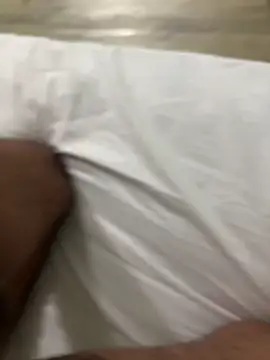 MiddlingAffluent online show from April 2, 2026, 1:24 am