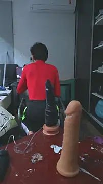 BodyandlegginLover online show from November 11, 2025, 7:14 am