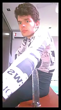 BodyandlegginLover online show from September 10, 2025, 11:42 am