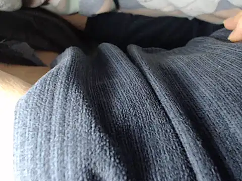 Snapshot of IMAGatMARK chatting on April 5, 2026, 7:42 pm IMAGatMARK online show from April 5, 2026, 7:42 pm