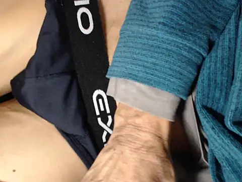 Snapshot of IMAGatMARK chatting on October 30, 2025, 4:37 pm IMAGatMARK online show from October 30, 2025, 4:37 pm