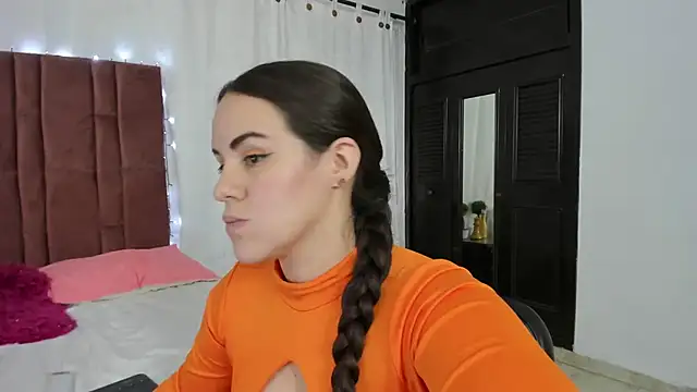 Snapshot of AURORA_FRANKLIN chatting on March 5, 2025, 4:46 pm AURORA FRANKLIN online show from March 5, 2025, 4:46 pm