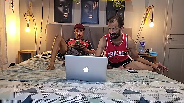 Snapshot of UncutToyBoy23cm chatting on January 9, 2026, 3:30 pm UncutToyBoy23cm online show from January 9, 2026, 3:30 pm