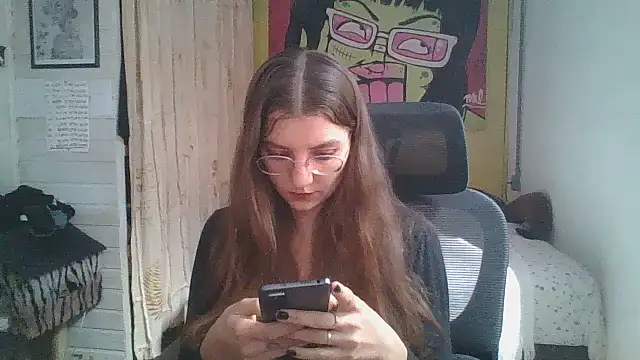 SweetyBabyDemon online show from August 7, 2026, 1:17 pm
