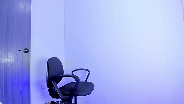 Snapshot of Master_Rimay chatting on November 6, 2025, 11:42 pm Master Rimay online show from November 6, 2025, 11:42 pm