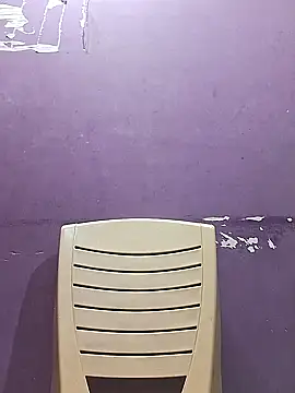 Snapshot of GlassBarge9 chatting on January 12, 2025, 2:19 pm GlassBarge9 online show from January 12, 2025, 2:19 pm