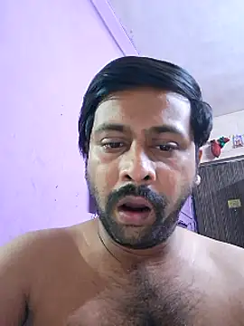 Snapshot of GlassBarge9 chatting on January 15, 2025, 7:34 pm GlassBarge9 online show from January 15, 2025, 7:34 pm