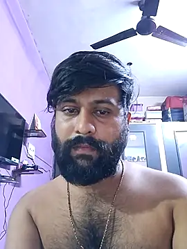 Snapshot of GlassBarge9 chatting on December 31, 2024, 8:02 pm GlassBarge9 online show from December 31, 2024, 8:02 pm