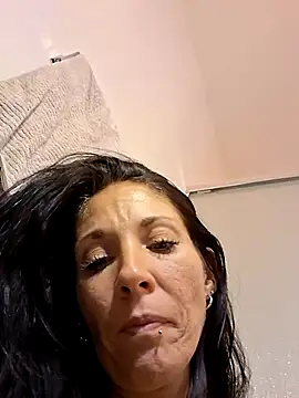 Snapshot of gorgeous11 chatting on November 7, 2025, 8:19 am gorgeous11 online show from November 7, 2025, 8:19 am
